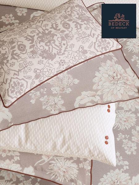 Bedeck of Belfast Dusky Pink Kassi Cushion (AA0761) | €25