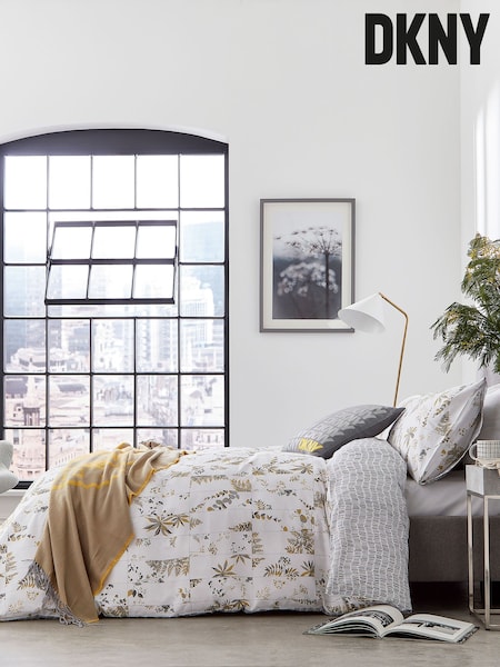 DKNY Grey Wildflower Patchwork Duvet Cover and Pillowcase 100% Cotton Set (AA0806) | €81 - €136