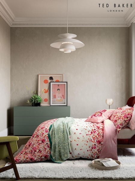 Ted Baker Pressed Flowers 100% Cotton Throw (AA0810) | ‏987 د.إ.‏