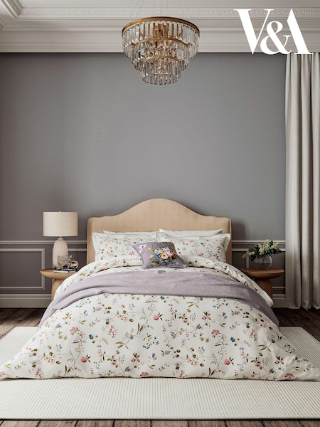 V&A Multi Kilburn Floral 100% Cotton Duvet Cover and Pillowcase Set (AA0836) | €102 - €156