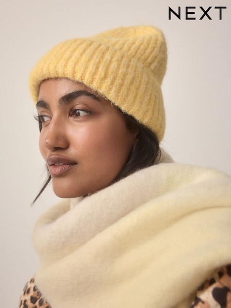 Buttermilk Yellow Knitted Beanie Hat (AA1518) | €16