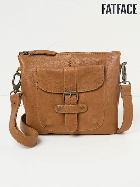 Tanfärgad Brun - Fatface Buckle Crossbody Bag (AA2338) | kr1 370