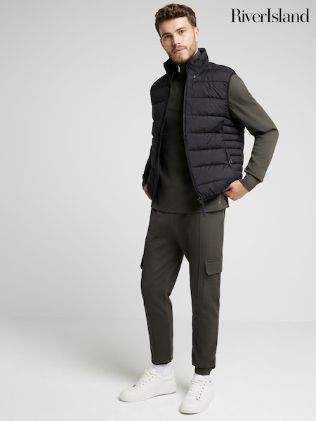 River Island Black Quilted Gilet (AA3774) | €57