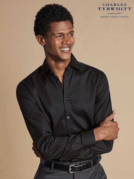 Charles Tyrwhitt Black Slim Fit Egyptian Cotton Ascot Weave Shirt (AA3952) | €49