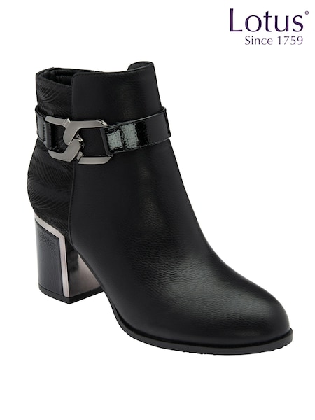 Black Ground - Lotus Patent Lace-Up Ankle Boots (AA6094) | €86