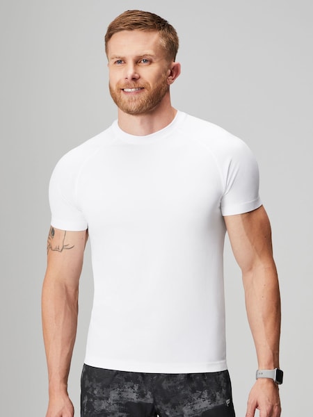 Fabletics White The Training Day T-Shirt (AA7151) | ₪226