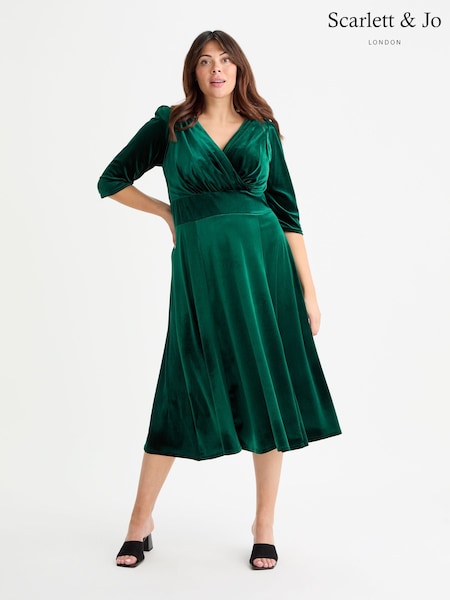 Scarlett & Jo Green Helena Velvet Long Midi Dress (AA7420) | $254