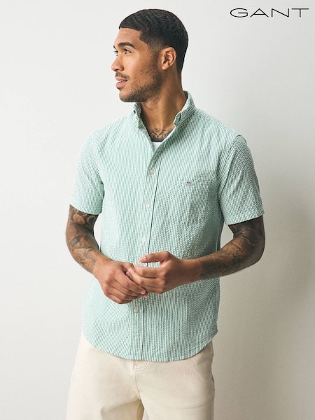 Grün - GANT 100% Cotton Regular Fit Short Sleeve Seersucker Stripe Shirt (AA9571) | 146 €