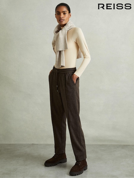 Reiss Chocolate Lois Marled Cotton Blend Drawstring Tapered Trousers (AB1746) | kr3 769