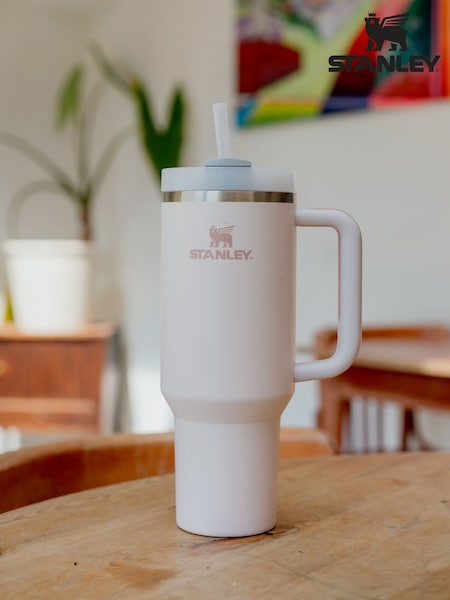 Stanley Rose Quartz Quencher H2.0 FlowState Tumbler Water Bottle 1.18L (AB2867) | €61