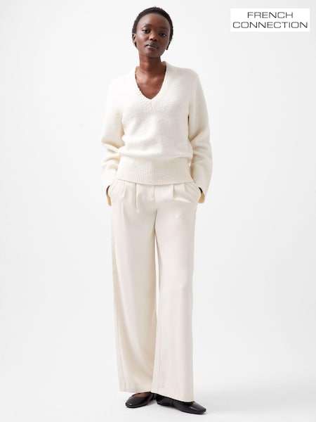 French Connection Cream Melissa Boucle V-Neck Jumper (AB5323) | €47.50