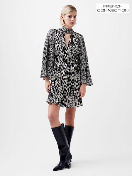 French Connection Fern Arie Pleated Ella Georgette Dress (AB5429) | €182