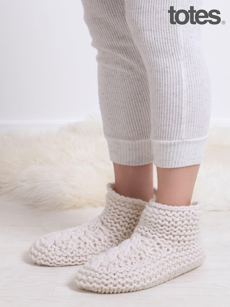 Totes Cream Toasties Ladies Chunky Winter Knitted Booties (AB6234) | ₪111