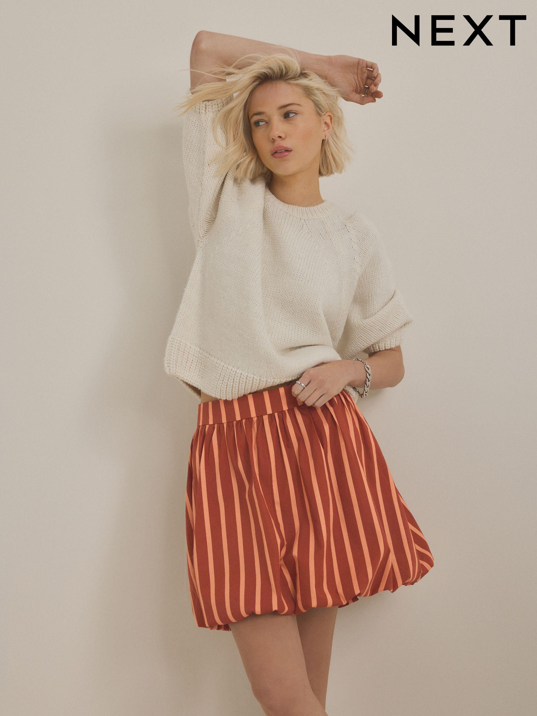 mid length denim skirts 90s