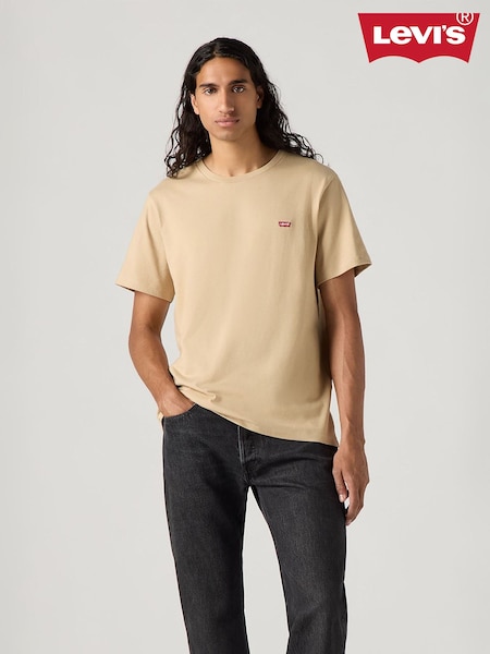 Levi's® Chino Jersey Original Housemark 100% Cotton T-Shirt (AC0363) | €33