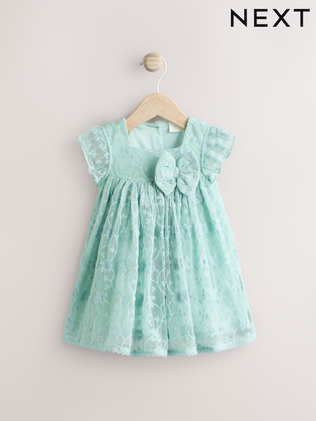 أخضر فاتح - Broderie Mesh Bow Baby Dress (0mths-2yrs) (AC1084) | ‏99 ر.ق. - ‏109 ر.ق.