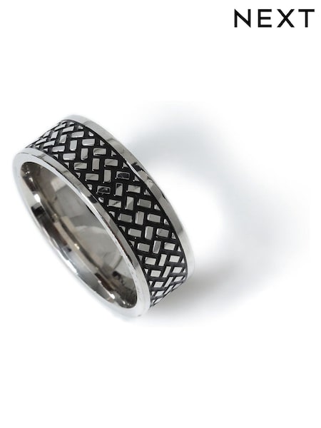 Silver Tone Stainless Steel Plait Ring (AC1865) | €21