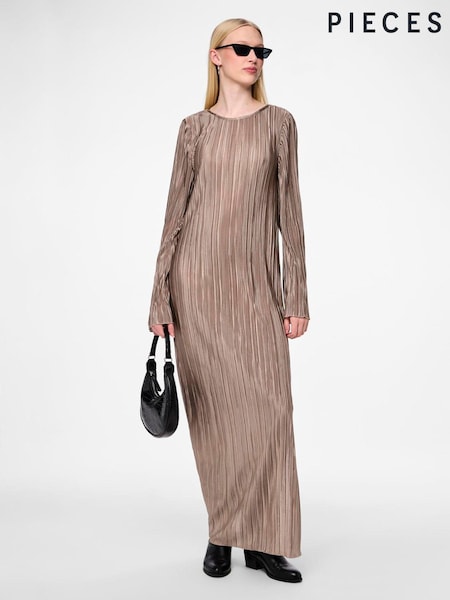 PIECES Brown Plisse Maxi Dress (AC2054) | €23