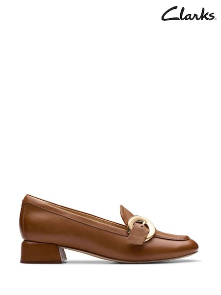 Clarks Red Lea Daiss30 Trim Shoes (AC3334) | €51