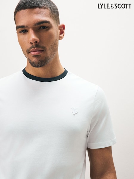 Lyle & Scott Cotton Contrast Collar Superfine T-shirt (AC4062) | €55