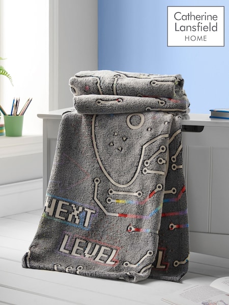 Catherine Lansfield Grey Game Over Glow in the Dark Cosy Fleece Throw (AC4236) | €17.50
