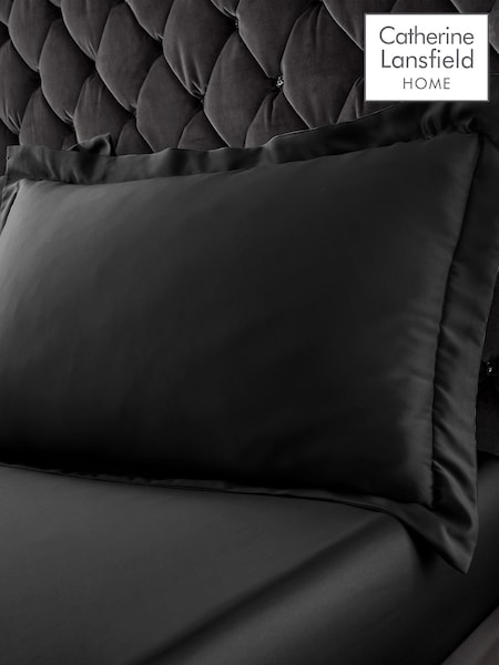 Catherine Lansfield Silky Soft Satin Oxford Pillowcase (AC4323) | R$ 100