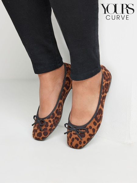 Yours Curve Extra Wide Fit Leopard Print Ballet Pumps (AC4850) | ‏126‏₪