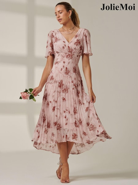 Jolie Moi Pink Chelsea Pleated Chiffon Dip Hem Maxi Dress (AC5022) | €50