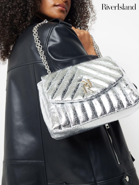 River Island Small Soft Quilted Shoulder Bag (AC5992) | €24