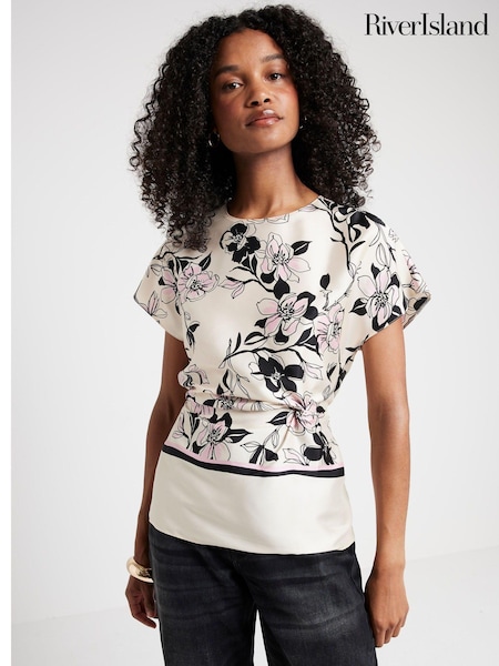River Island Twist Detail Top (AC6320) | 19 €