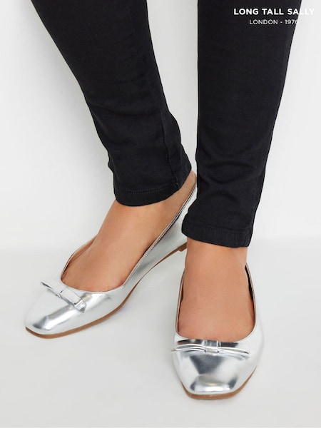 Long Tall Sally Silver Ballet Bow Square Toe Pumps (AC9013) | ₪151