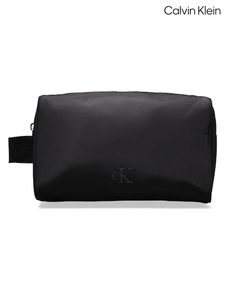 Calvin Klein Black Pebble Black Washbag (AC9097) | AED160