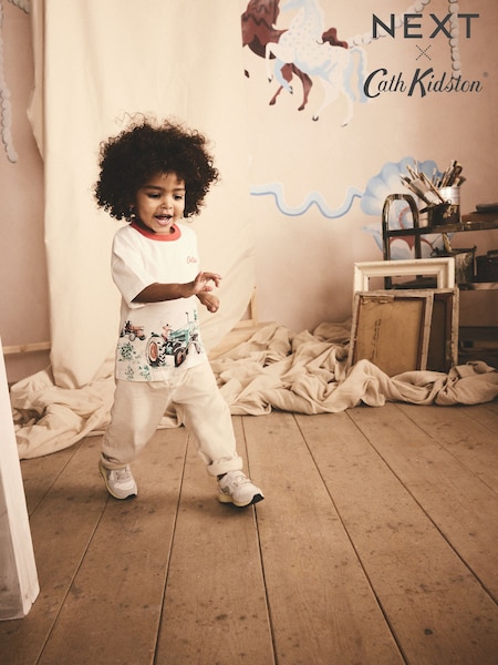 White Cath Kidston 100% Cotton Graphic Short Sleeve T-Shirt (3mths-7yrs) (AD0340) | €11 - €14