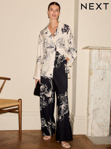 Navy Floral Soft Relaxed Trousers (AD0954) | EGP2,280