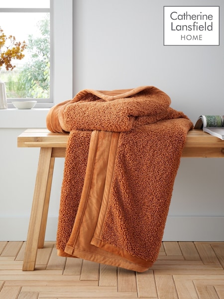 Catherine Lansfield Caramel So Soft Boucle Throw (AD3045) | €44