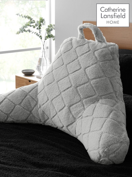 Catherine Lansfield Silver Grey Cosy and Soft Diamond Fleece Cuddle Chair Cushion Cushion (AD3307) | €40