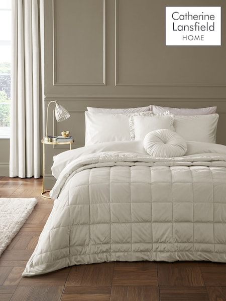 Catherine Lansfield Cream Kingsley So Soft Matt Velvet Duvet Cover Set (AD3433) | €27 - €53