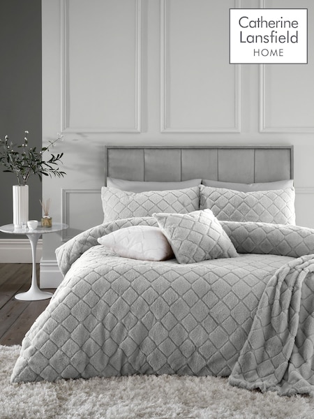 Catherine Lansfield Silver and Grey Soft Diamond Cosy and Warm Fleece Duvet Cover Set (AD3473) | $51 - $111