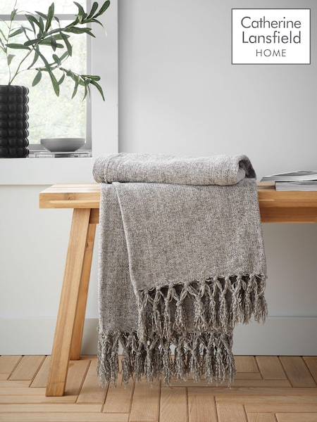 Catherine Lansfield Grey Wilson Plain Chenille Throw (AD3502) | €22