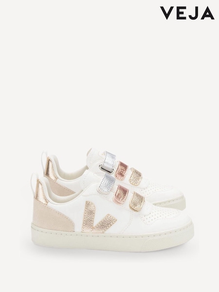 Veja Small V-10 Trainers (AD4343) | AED553