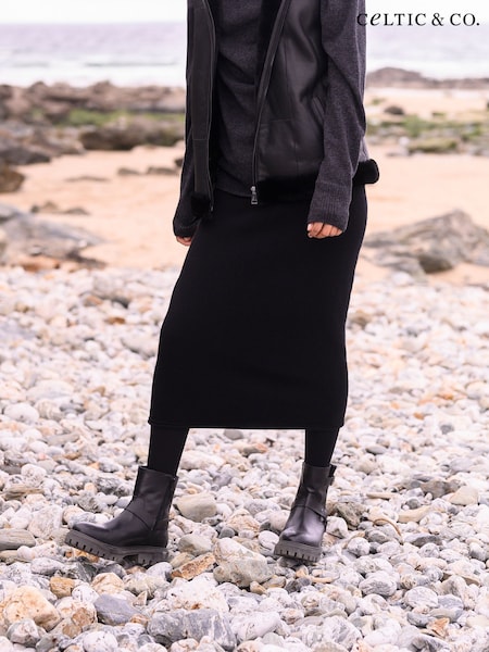 Celtic & Co. Geelong Midi Black Skirt (AD4545) | €79
