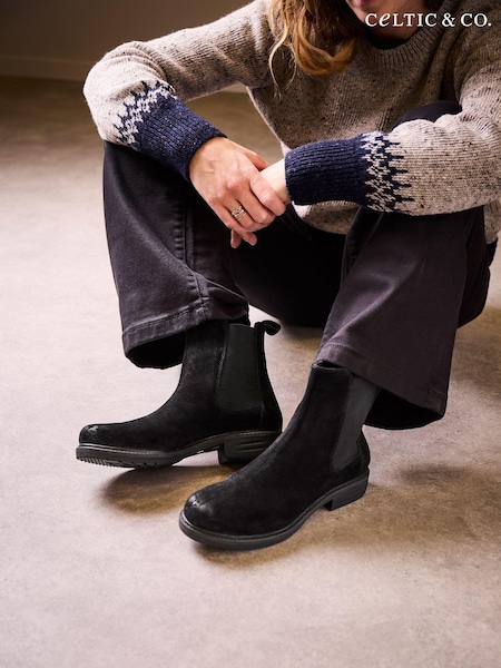 Celtic & Co. Essential Chelsea Ankle Black Boots (AD4633) | ‏880‏₪