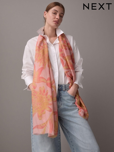 وردي زهور - Lightweight Containing Silk Scarf (AD5324) | ‏8.500 د.ك.‏