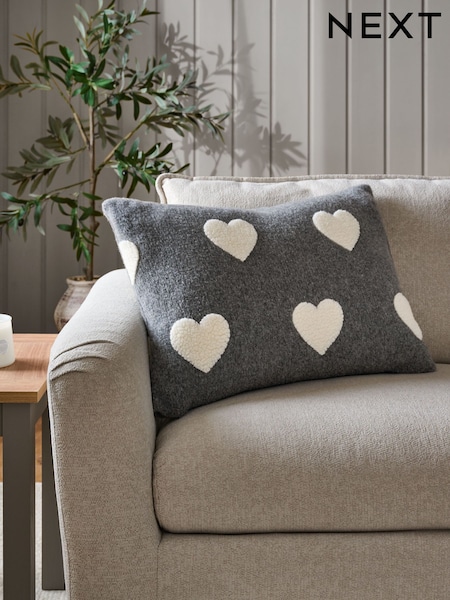 Borg Heart Cushion (AD6807) | €20