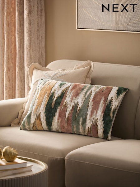 Zig Zag Cut Velvet Cushion (AD6812) | €34
