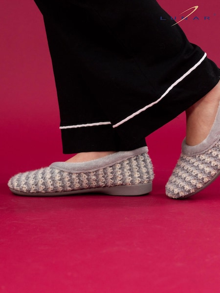 Lunar Cambria Slippers (AD7089) | AED81