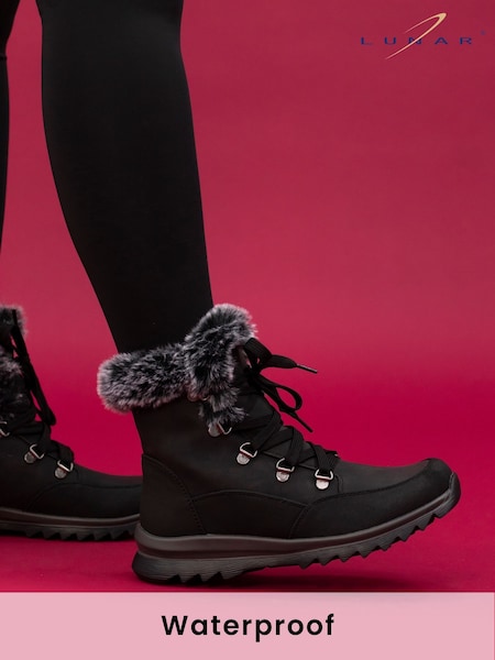 Lunar Beck Waterproof Boots (AD7118) | R$ 640