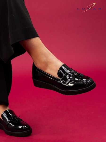 Lunar Vella Shoes (AD7278) | AED102