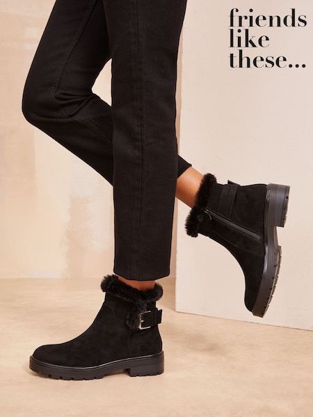 črna - Friends Like These Flat Buckle Detail Casual Faux Suede Chelsea Boots (AD7756) | € 44