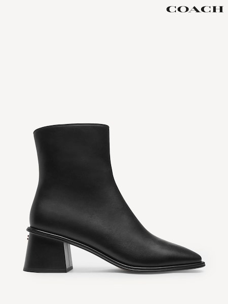 COACH Black Gigi Leather Boots (AD7828) | €210